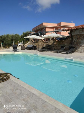 Гостиница Casale 920  Агрополи